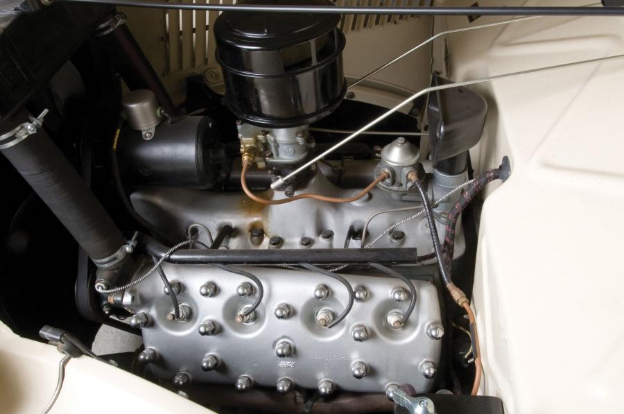  Ford Convertible Sedan 1936 года  (фото 4 из 4)